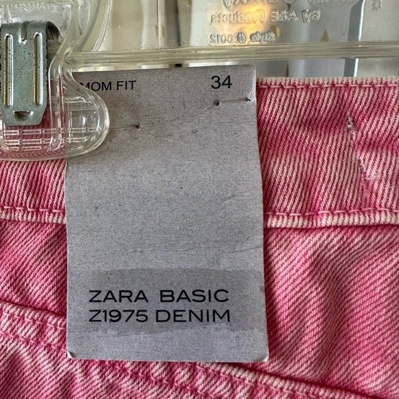 Zara Basic Pink Frayed Hem Mom Fit Denim Jeans NWT Bloggers Favorite Barbiecore - Picture 6 of 10